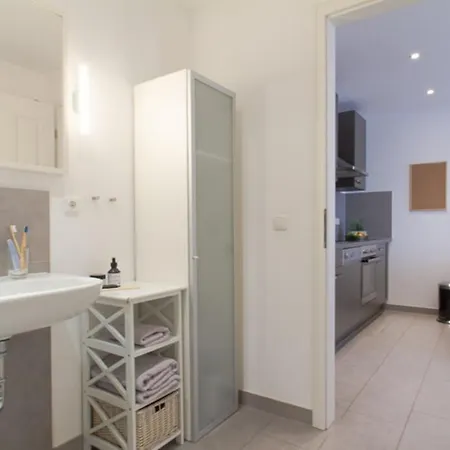 Seeland - Versteck Am Strom Apartamento *