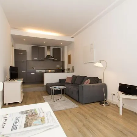 Seeland - Versteck Am Strom רוסטוק